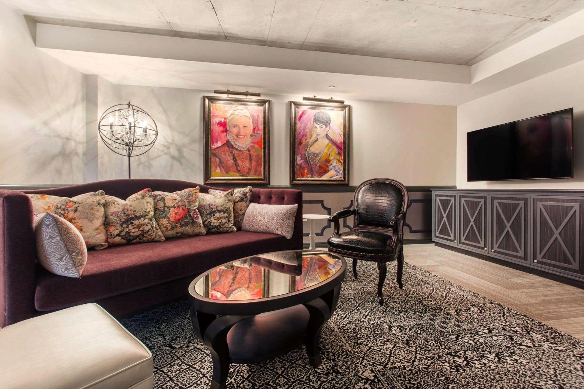 Cambria Hotel New Orleans Downtown Warehouse District Exterior photo