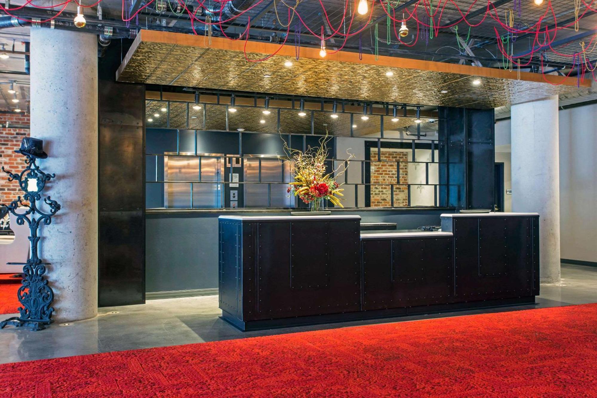 Cambria Hotel New Orleans Downtown Warehouse District Exterior photo